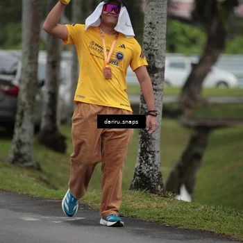 Runner Photo 8586284