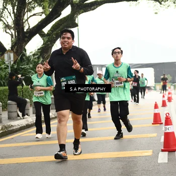 Runner Photo 8586292