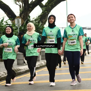 Runner Photo 8586298