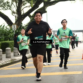 Runner Photo 8586315