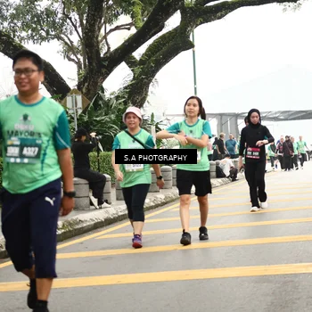 Runner Photo 8586339