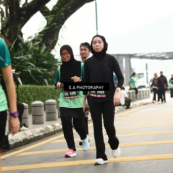 Runner Photo 8586341