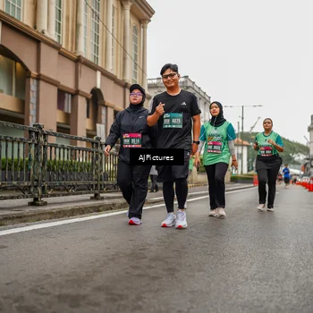Runner Photo 8586484