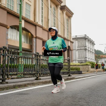 Runner Photo 8586502