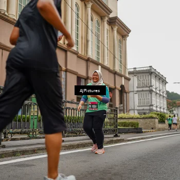 Runner Photo 8586509
