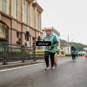 Runner Photo 8586533