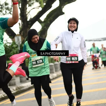 Runner Photo 8586572