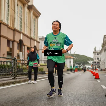 Runner Photo 8586602