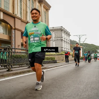 Runner Photo 8586628