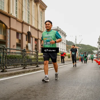 Runner Photo 8586635