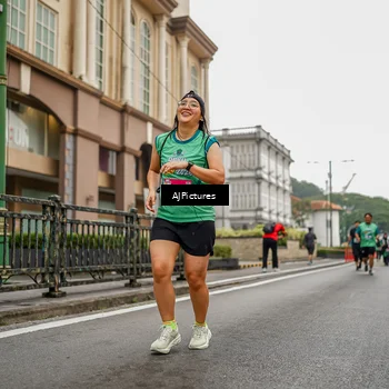 Runner Photo 8586641