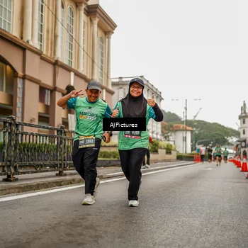 Runner Photo 8586647