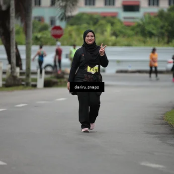 Runner Photo 8586689