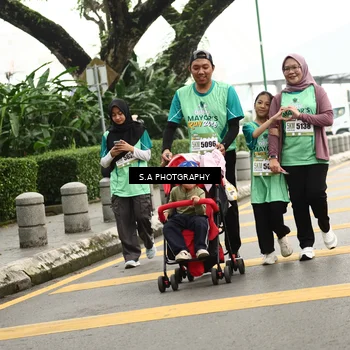 Runner Photo 8586735