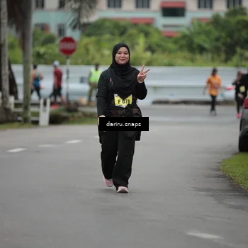 Runner Photo 8586755