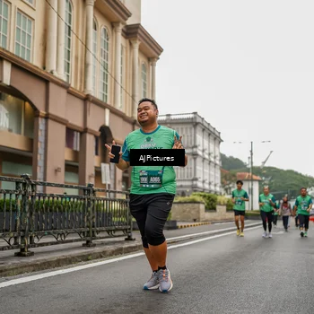 Runner Photo 8586765