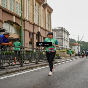 Runner Photo 8586865