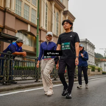 Runner Photo 8586871