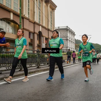 Runner Photo 8586905