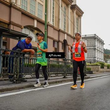 Runner Photo 8586920