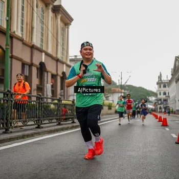 Runner Photo 8586988