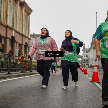Runner Photo 8587004