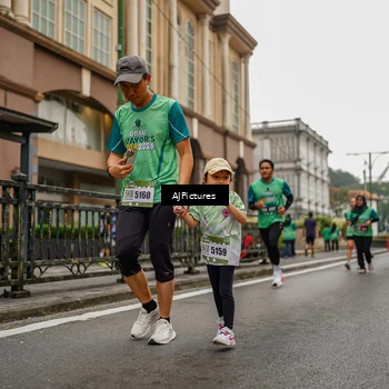 Runner Photo 8587031