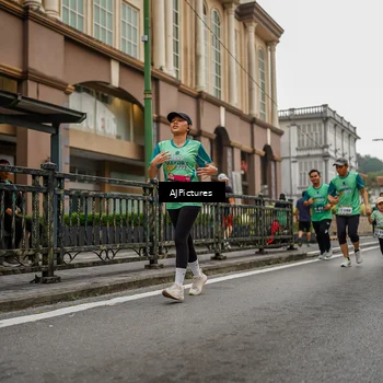 Runner Photo 8587052