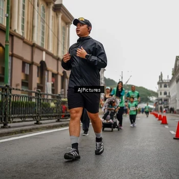 Runner Photo 8587081