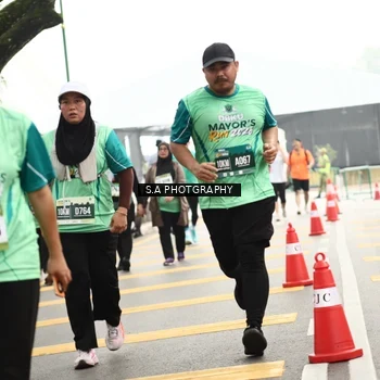 Runner Photo 8587112