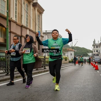 Runner Photo 8587116
