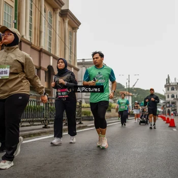 Runner Photo 8587128