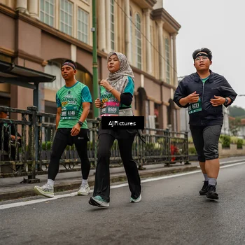 Runner Photo 8587161