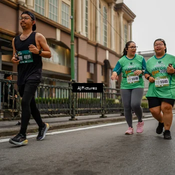 Runner Photo 8587165
