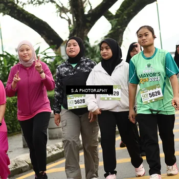 Runner Photo 8587176