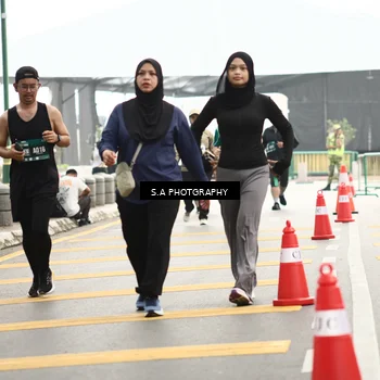 Runner Photo 8587211