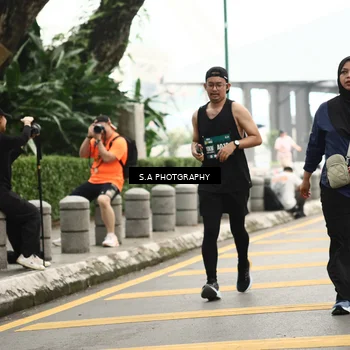 Runner Photo 8587217
