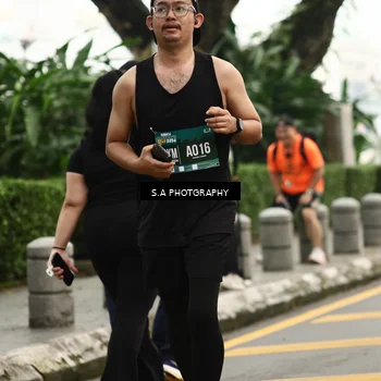 Runner Photo 8587253
