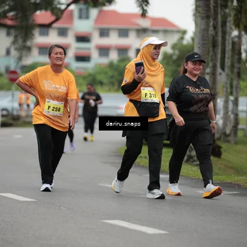 Runner Photo 8587258