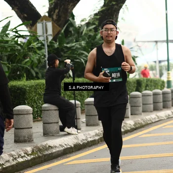 Runner Photo 8587265