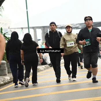 Runner Photo 8587267