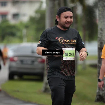 Runner Photo 8587281