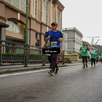 Runner Photo 8587302