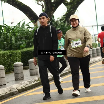 Runner Photo 8587309