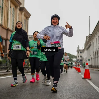 Runner Photo 8587330