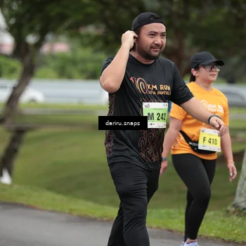 Runner Photo 8587355
