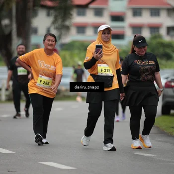 Runner Photo 8587483