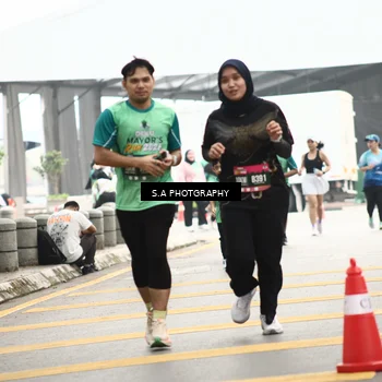 Runner Photo 8587487
