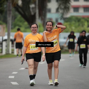 Runner Photo 8587498