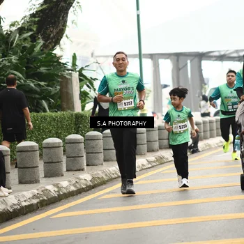Runner Photo 8587512